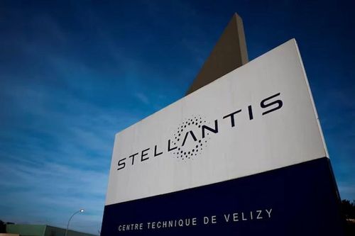 Stellantis triệu hồi khoảng 80.000 xe tại Đức do nguy cơ cháy nổ