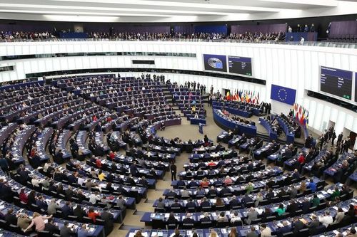 EU đối mặt ý kiến trái chiều về chi phí năng lượng từ ngạch phát thải mới