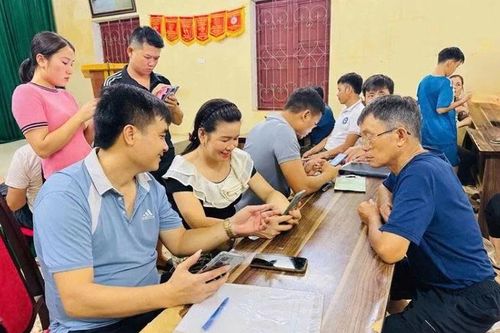 Thanh Hóa: 'Cửa sổ số' về tận bản làng, dịch vụ công không còn bó hẹp tại trụ sở