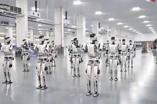 Trung Quốc ra mắt nhà máy sản xuất robot nhân hình mới với tốc độ 30 phút/sản phẩm