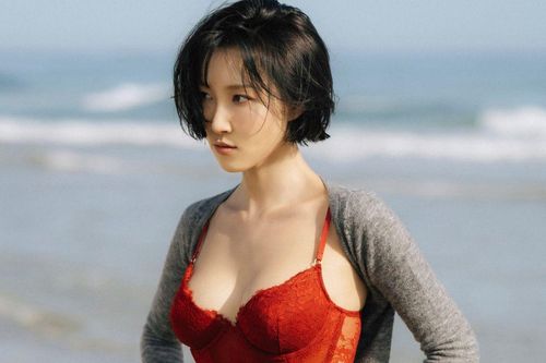 Hwasa xác nhận tái xuất, liệu có tạo ra 'cú nổ' như Good Goodbye?