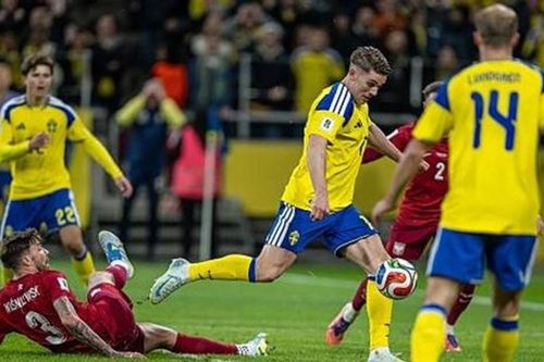 Viktor Gyokeres ghi bàn quyết định phút 88 giúp Thụy Điển hạ Ba Lan đoạt vé dự World Cup