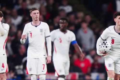 Tuyển Anh thua sốc Nhật Bản: CĐV đòi loại Phil Foden và Cole Palmer khỏi World Cup 2026