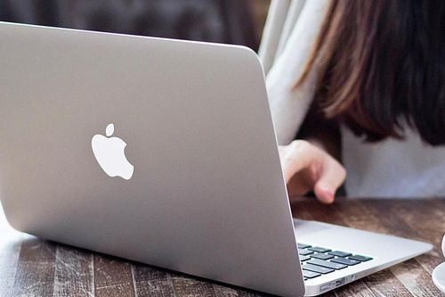 Apple đưa MacBook Air 2017 và iPad mini 4 vào danh sách sản phẩm cũ và lỗi thời
