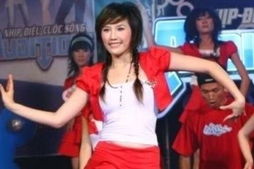 Bảo Thy và cuộc sống bình yên trong biệt thự xa hoa sau gần 20 năm gia nhập showbiz