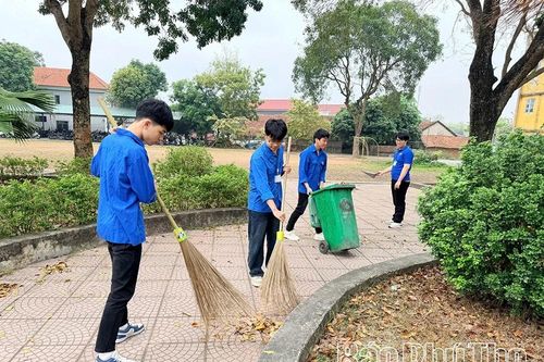 Xây dựng môi trường giáo dục xanh, an toàn, phát triển toàn diện