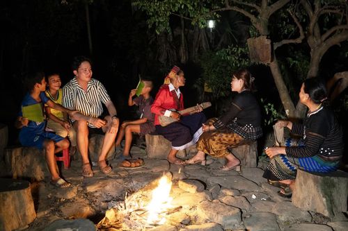 Nghe đại ngàn kể chuyện... tái sinh