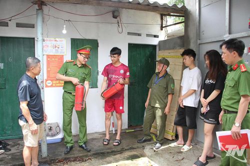 Hiểm họa từ vũ khí, vật liệu nổ - Bài 3: Không để vũ khí, vật liệu nổ len lỏi vào đời sống