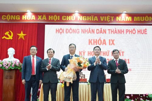 Kỳ họp thứ Nhất, HĐND thành phố Huế khóa IX Tăng cường giám sát các vấn đề trọng tâm gắn với đời sống Nhân dân