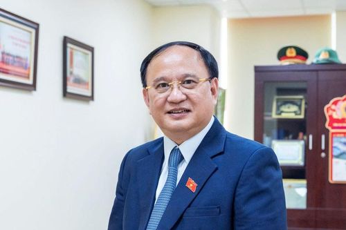 Hưởng ứng bài phát biểu bế mạc Hội nghị Trung ương 2, khóa XIV của Tổng Bí thư Tô Lâm: Quốc phòng, an ninh và đối ngoại - từ 'cấu phần năng lực cạnh tranh' đến nền tảng tự chủ chiến lược