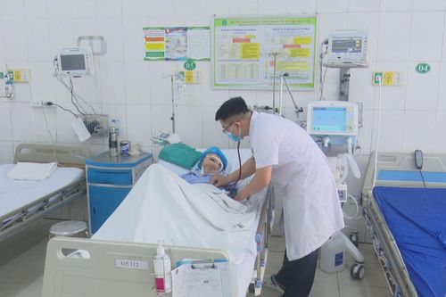 Thầy thuốc trẻ Thủ đô phát huy vai trò vì sức khỏe nhân dân