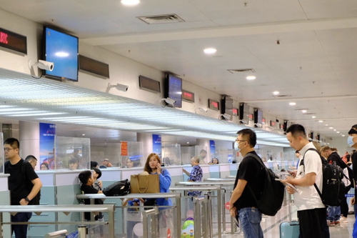 Quy định mức thu phí và lệ phí trong lĩnh vực xuất nhập cảnh có hiệu lực từ hôm nay (01/4/2026)