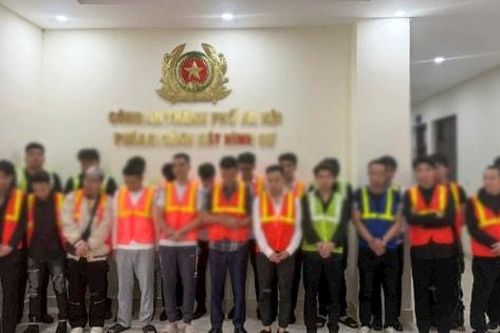 Khởi tố 26 đối tượng kinh doanh bóng cười tại 'Sành Lounge'