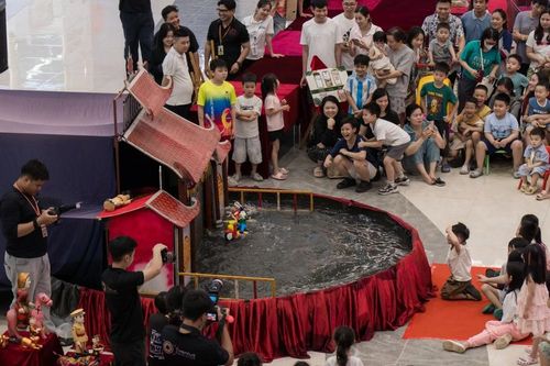 Nghệ sĩ múa rối nước Phan Thanh Liêm: Đưa di sản khỏi 'tủ kính' bằng tư duy mới