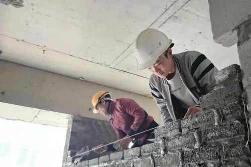 'Bão giá' vật liệu xây dựng, nhiều người không dám xây nhà
