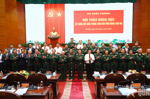 Luận giải những vấn đề mới về xây dựng nền quốc phòng toàn dân vững mạnh, hiện đại