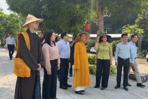 Bảo đảm an toàn, trang nghiêm, tạo dấu ấn đẹp với nhân dân và du khách