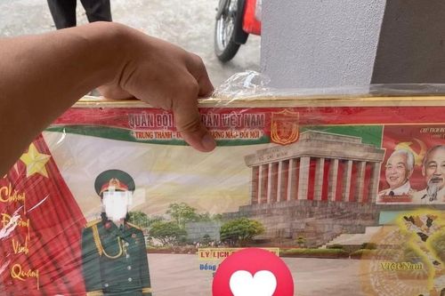 Cảnh báo chiêu trò chụp ảnh 'tri ân' thu 1,5 triệu đồng từ người cao tuổi