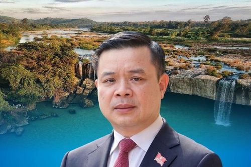 Chân dung tân Chủ tịch UBND tỉnh Đắk Lắk Đỗ Hữu Huy