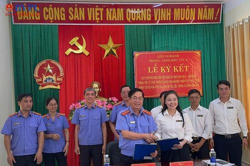 VKSND và TAND Khu vực 8 – Lâm Đồng ký Quy chế phối hợp, đẩy mạnh số hóa hoạt động xét xử