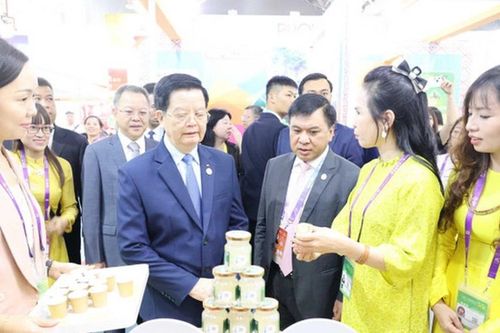 Hợp tác Trung Quốc-Việt Nam bước vào giai đoạn đổi mới và nâng cấp nhanh chóng