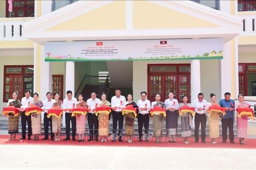 Thúc đẩy hợp tác giáo dục giữa các địa phương Việt Nam-Lào