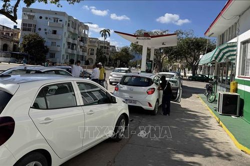 Nga tiếp tục chuyển dầu hỗ trợ Cuba