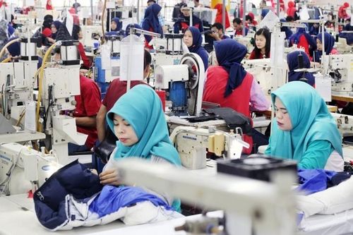 Giá năng lượng neo cao, chuỗi cung ứng ASEAN thêm áp lực