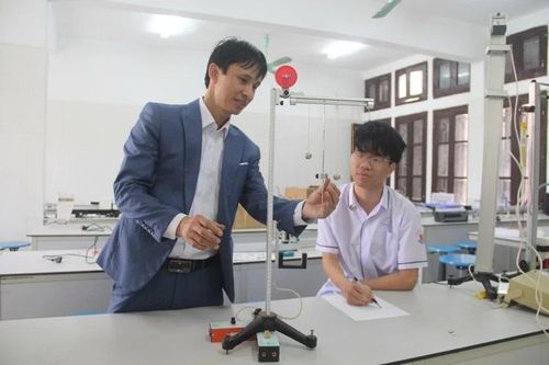 Thanh Hóa có 2 học sinh tham gia đội tuyển dự thi Olympic Vật lí châu Á năm 2026