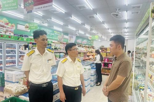 'Đến tận nơi, gặp từng hộ', hỗ trợ hộ kinh doanh tuân thủ pháp luật thuế