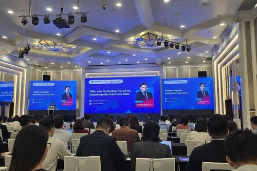 Ngân hàng 'kén khách', doanh nghiệp chật vật với bài toán vốn dài hạn