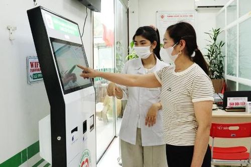 Rút ngắn lộ trình triển khai bệnh án điện tử tại phòng khám tư nhân