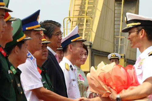 Tàu hộ vệ Asahi của Lực lượng Tự vệ trên biển Nhật Bản thăm Đà Nẵng