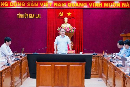 Phó Bí thư Thường trực Tỉnh ủy Rah Lan Chung làm việc với Ban Tổ chức Tỉnh ủy