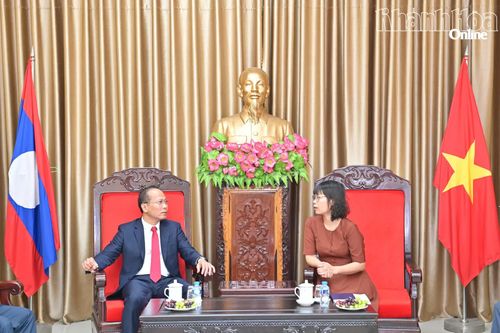 Đoàn công tác tỉnh Khánh Hòa thăm Tổng Lãnh sự quán Việt Nam tại Pakse (Lào)