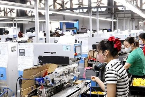 Điểm tựa giải quyết việc làm cho người lao động