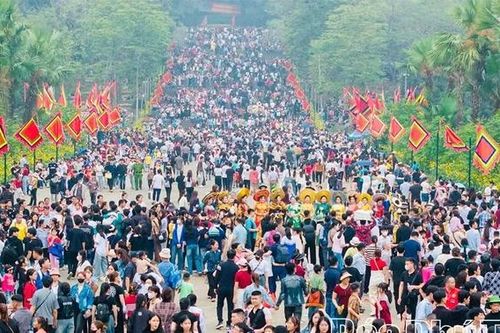 Giỗ Tổ Hùng Vương - Khơi dậy 'nghĩa đồng bào'