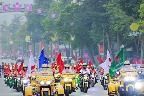 Hành trình 'Non sông liền một dải': Từ Đền Hùng linh thiêng tới thành phố mang tên Bác
