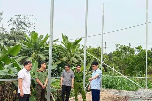 Xã Vĩnh Phú: Hỗ trợ các hộ dân tháo dỡ công trình vi phạm, kiên quyết xử lý, không để phát sinh mới