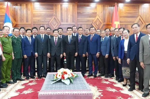 Tỉnh Quảng Trị và Khăm Muồn tăng cường hợp tác trên nhiều lĩnh vực