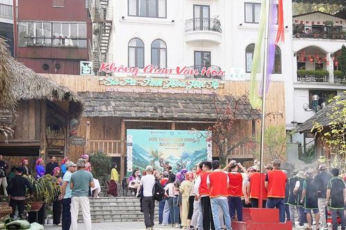 Lào Cai: Sa Pa phát huy di sản văn hóa thu hút khách du lịch, tạo sinh kế bền vững