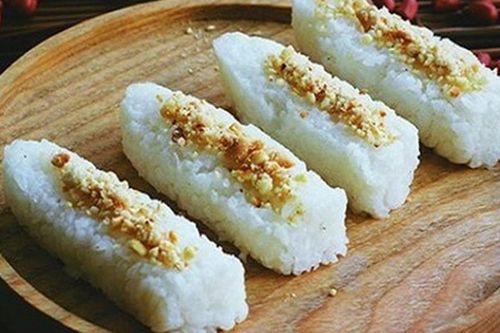 Từ món ăn nhà nghèo bị chê 'ngán tận cổ' nay 'đổi đời' thành đặc sản đóng gói bán khắp nơi, càng ăn càng hao cơm