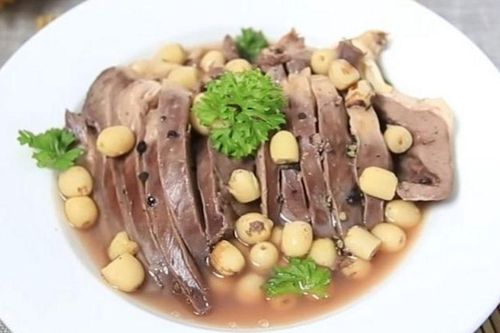 Bộ phận lợn từng bị bỏ qua lại là 'kho báu dinh dưỡng': Mỗi con chỉ có 1, đi chợ muộn dễ hết
