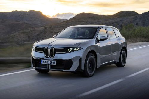BMW iX3 giành cú đúp giải thưởng xe thế giới 2026