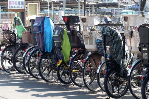 Nhật Bản siết chặt luật xe đạp: Phụ huynh đưa con đi học có lo lắng?