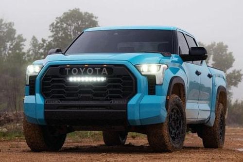 Toyota bán ô tô sản xuất tại Mỹ ở Nhật Bản sau thỏa thuận thuế quan