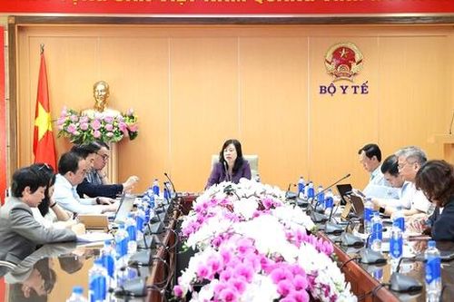 Gắn xây dựng tiêu chuẩn, quy chuẩn quốc gia lĩnh vực y tế với cải cách thủ tục hành chính