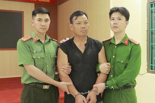 Bắt đối tượng thường xuyên đăng bài xuyên tạc trên Facebook