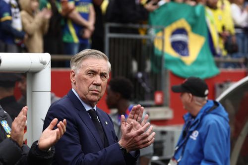 Đá đẹp không giúp vô địch, Ancelotti lên tiếng
