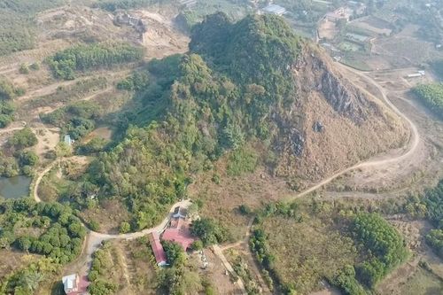 Khám phá cổng dẫn vào 'địa phủ' Linh Sơn